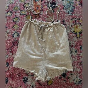 Women's Tan Sleeveless Romper Skyler + Madison Size M